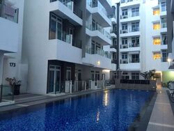 Suites @ Eastcoast (D15), Condominium #563680321